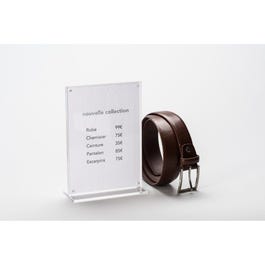 Espositore magnetico trasparente in PMMA Dim. 150x210mm Espositore magnetico trasparente in PMMA Dim. 150x210mm